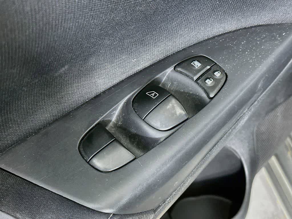 Used 2014 Nissan Sentra SV image 26