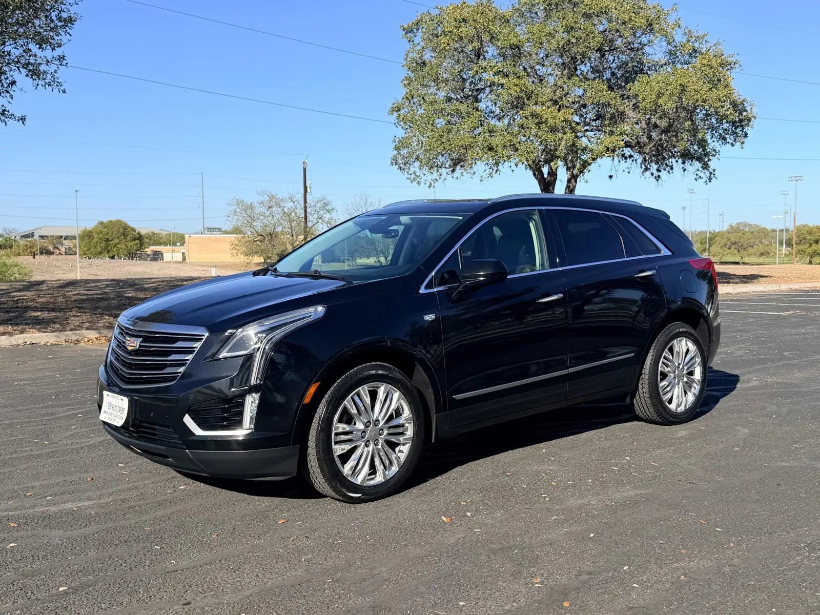 Used 2019 Cadillac XT5 Premium Luxury AWD/4WD image 3