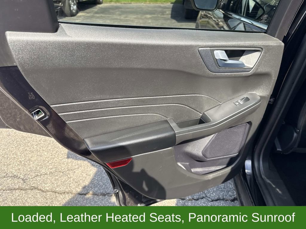 Certified 2024 Ford Escape Platinum AWD/4WD image 15