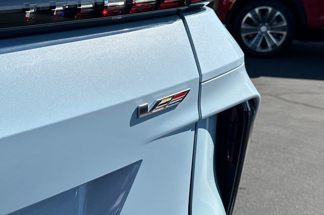 New 2026 Cadillac Lyriq V w/ Exterior Carbon Fiber Package image 25