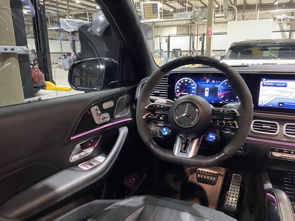Used 2024 Mercedes-Benz GLS 63 AMG 4MATIC image 3