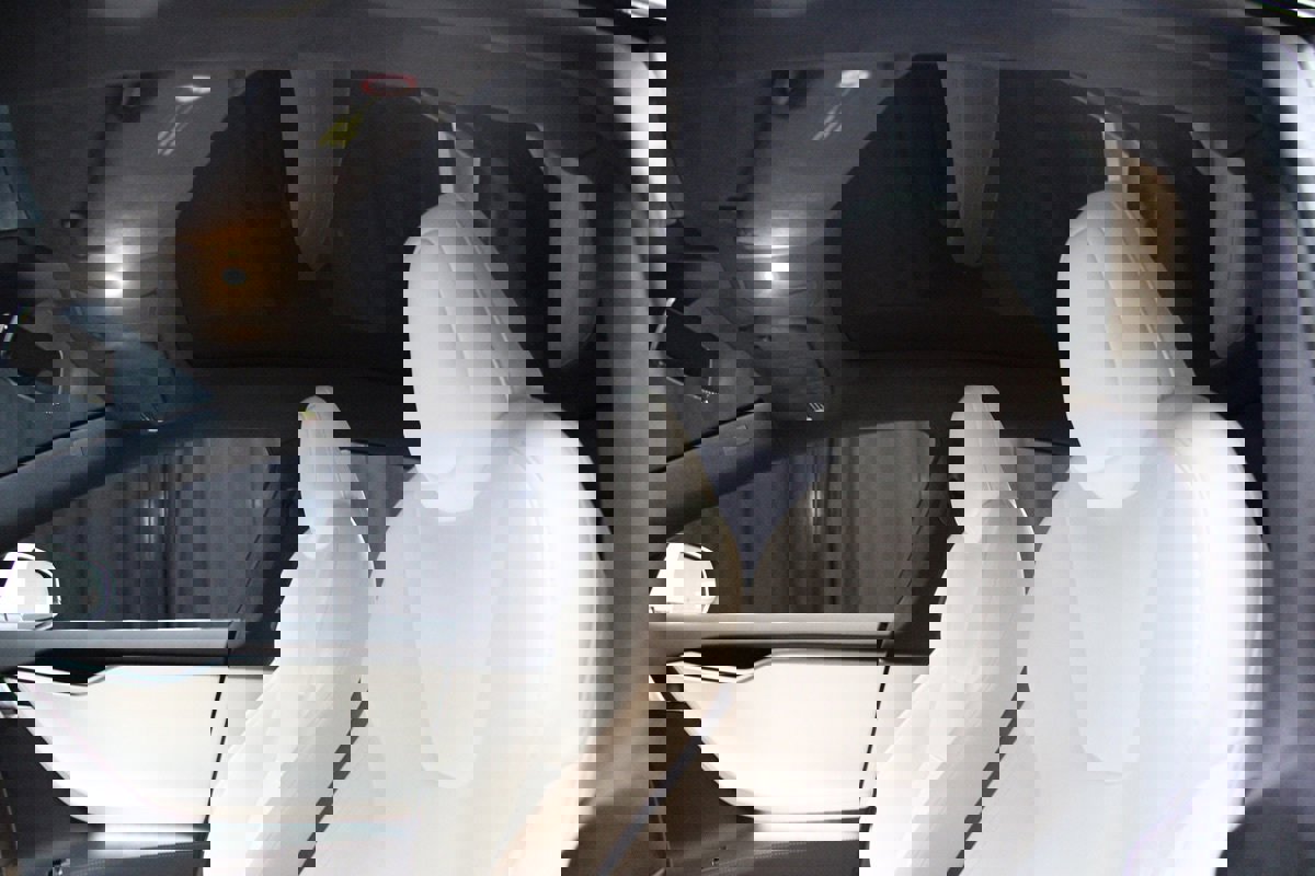 Used 2020 Tesla Model S Long Range AWD image 67