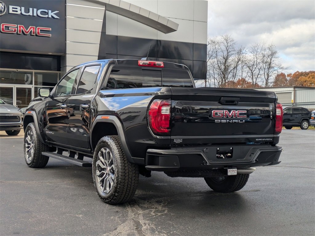 New 2026 GMC Canyon Denali image 6