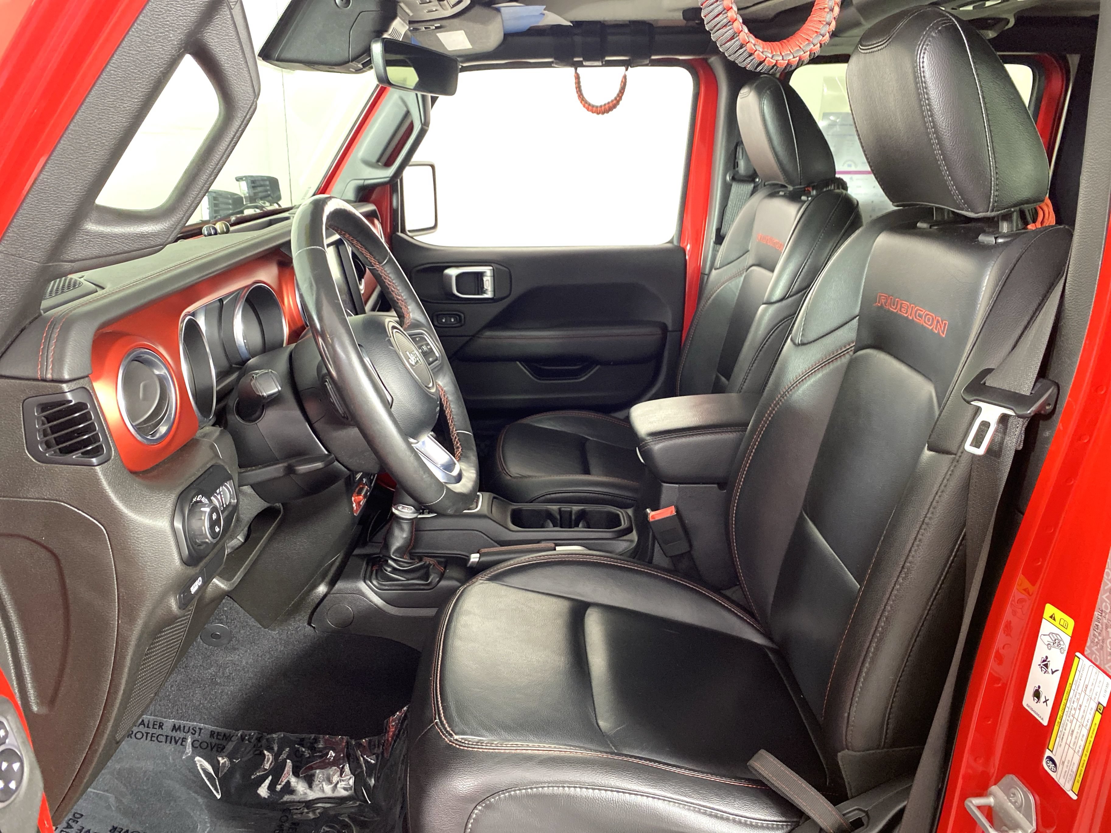 Used 2020 Jeep Gladiator Rubicon AWD/4WD image 16