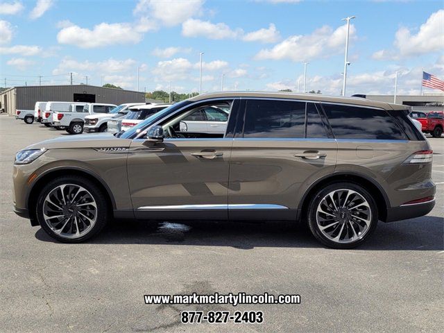 New 2025 Lincoln Aviator Reserve w/ Luxury Package image 4