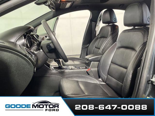 Used 2017 Chevrolet Cruze Premier image 10