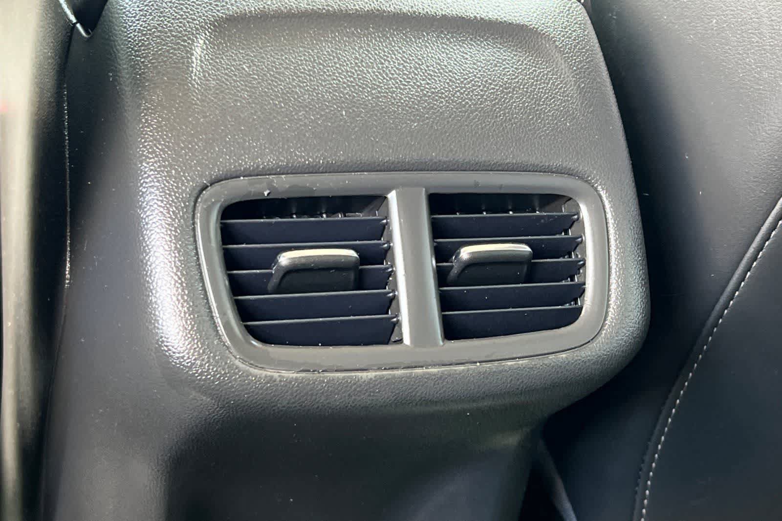 Used 2023 Buick Envision Essence FWD image 15