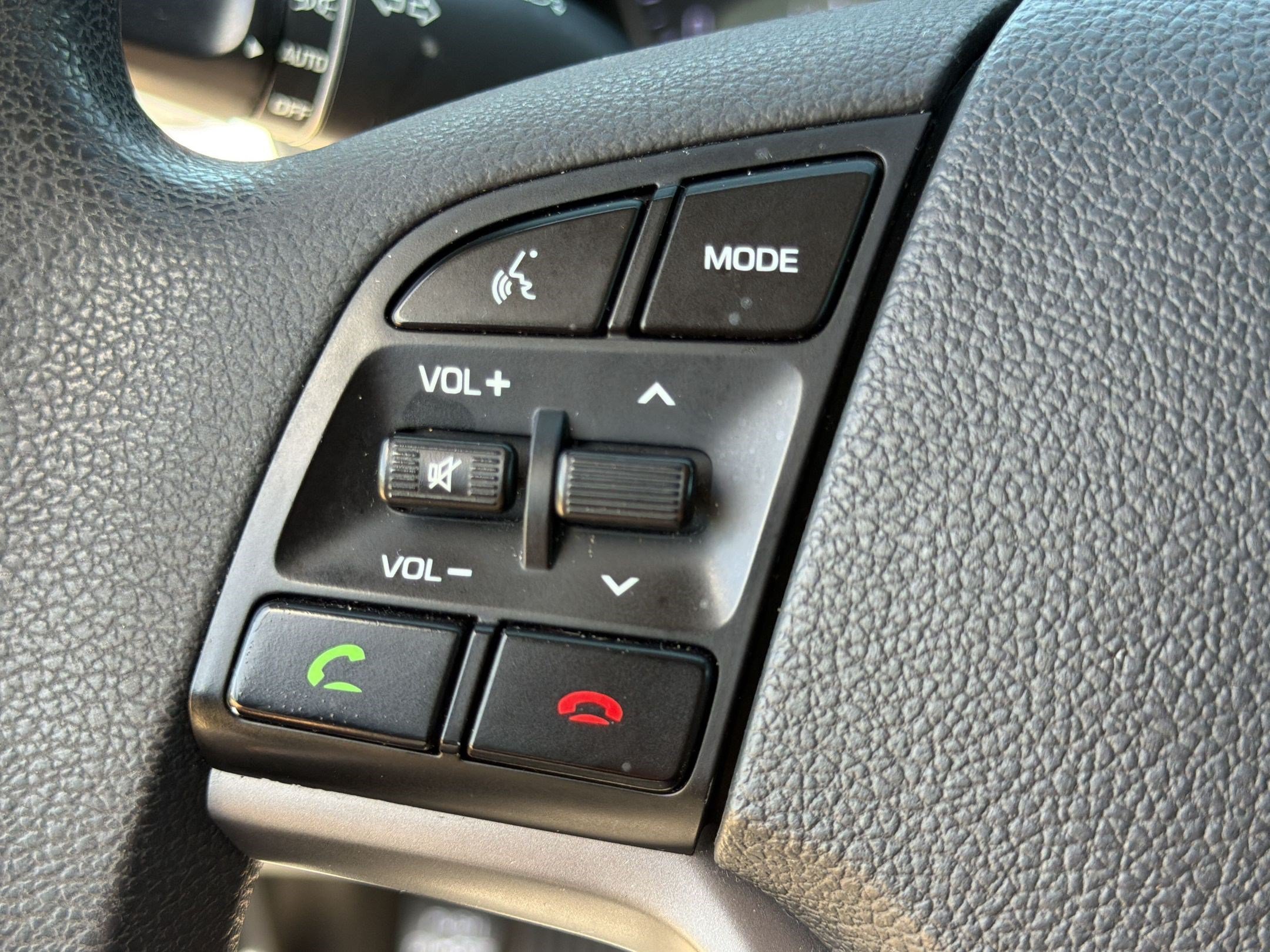Used 2018 Hyundai Tucson SE FWD image 16