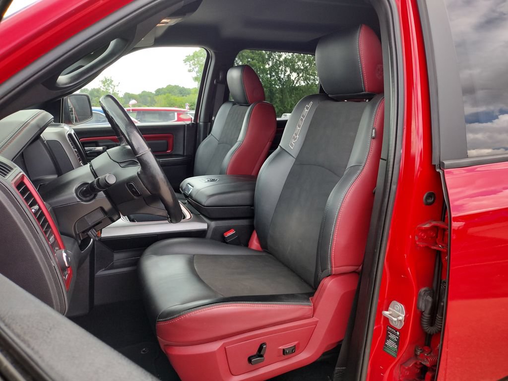 Used 2016 RAM 1500 Rebel AWD/4WD image 2