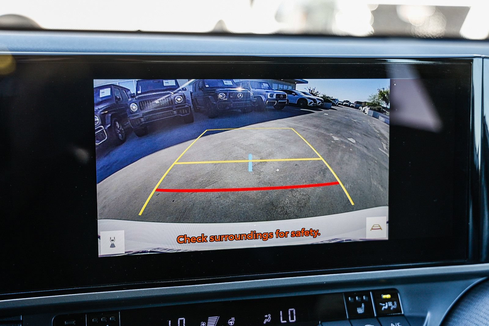 Used 2026 Toyota Camry SE w/ Multimedia Upgrade Package FWD image 23