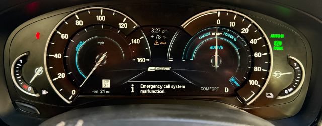 Used 2019 BMW 530e w/ Convenience Package RWD image 19