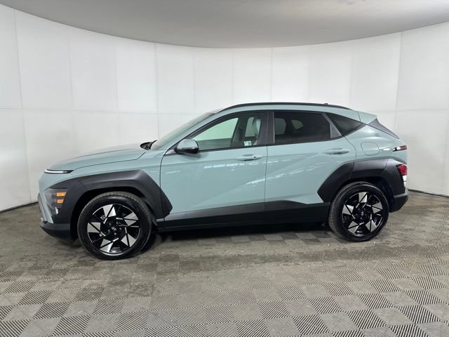 Used 2025 Hyundai Kona SEL image 6