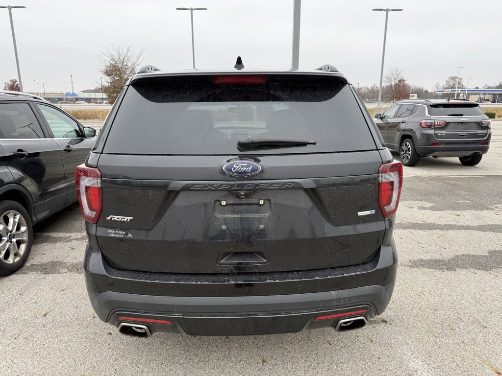 Used 2016 Ford Explorer Sport w/ Equipment Group 401A image 8