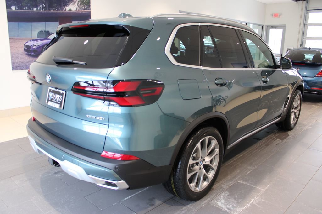 New 2026 BMW X5 xDrive40i w/ Climate Comfort Package image 18