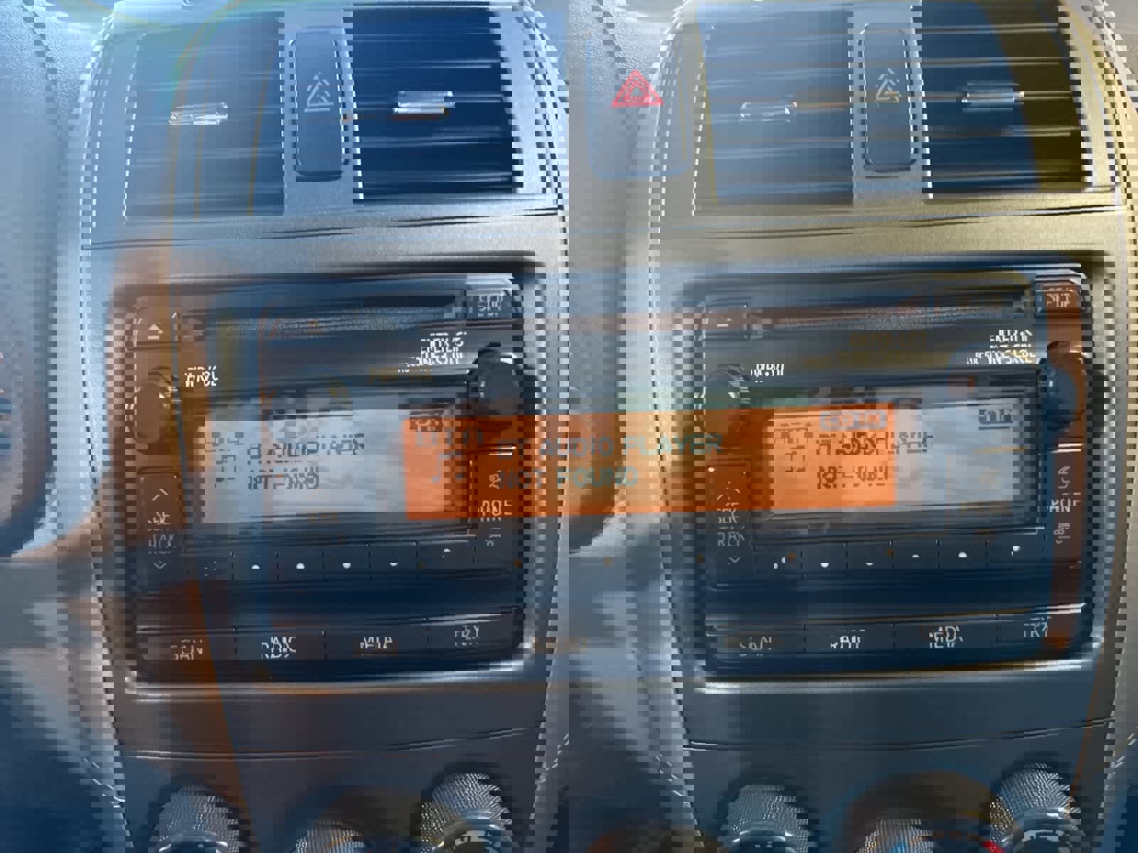 Used 2012 Toyota Corolla LE image 23