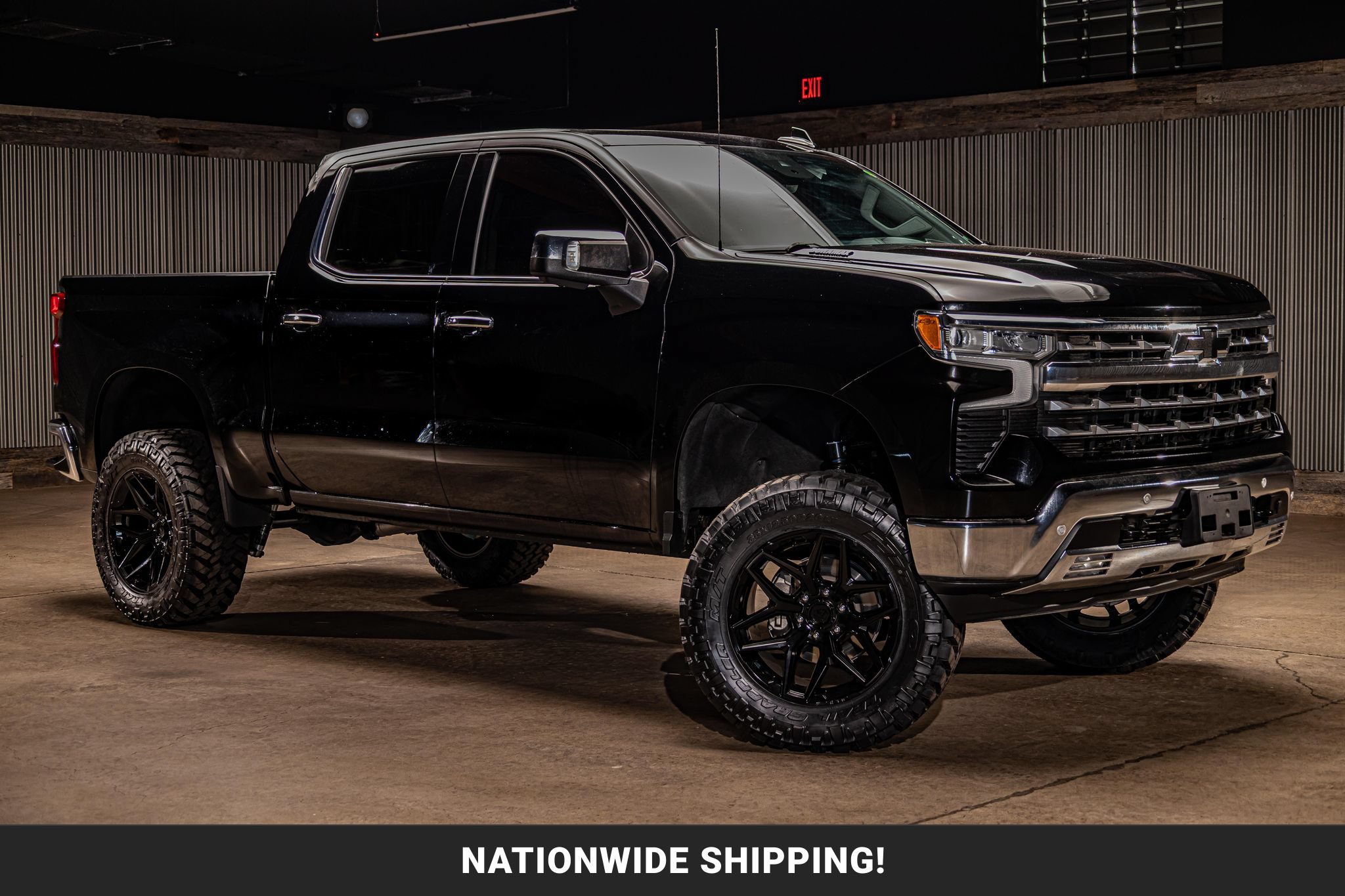 Used 2023 Chevrolet Silverado 1500 LTZ w/ LTZ Premium Package AWD/4WD image 1