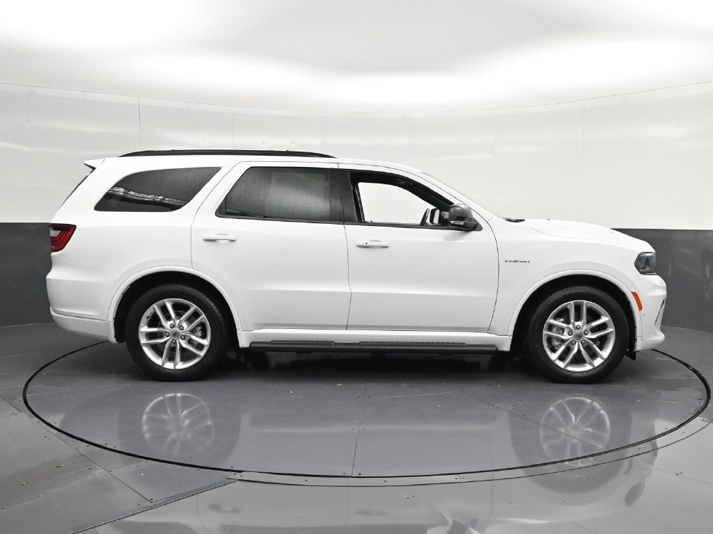 Used 2024 Dodge Durango R/T RWD image 4
