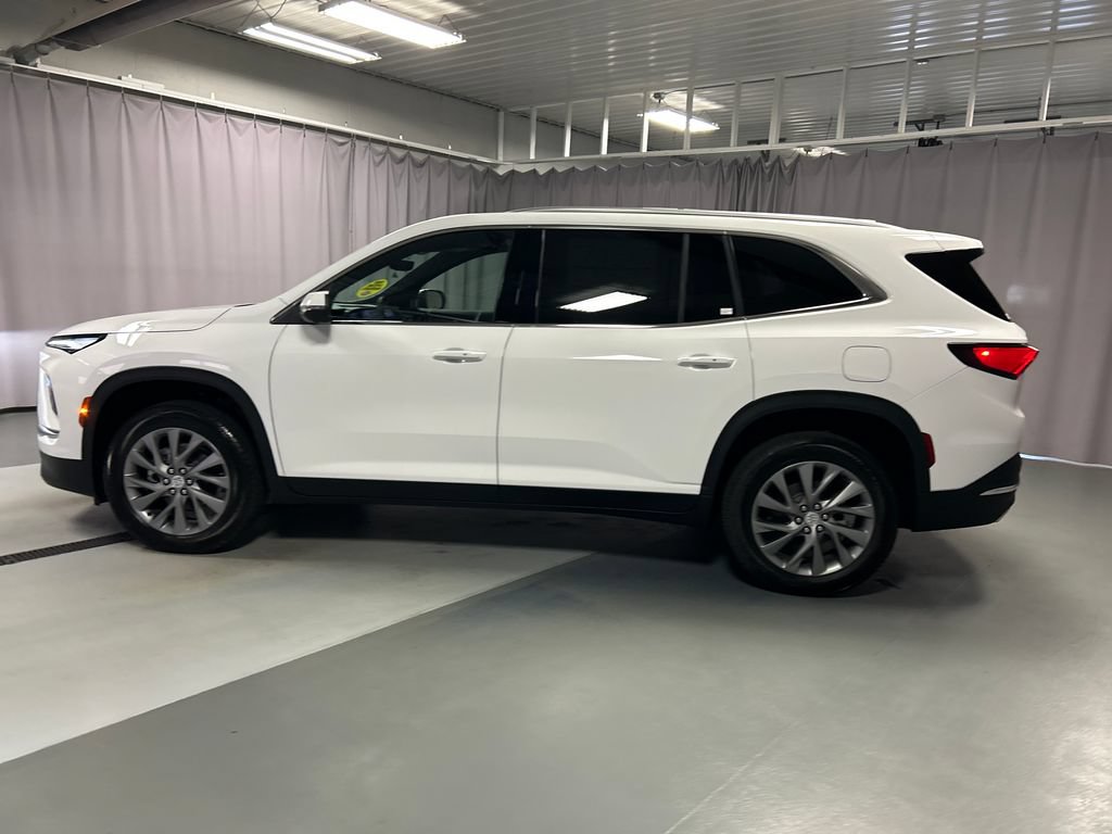 New 2026 Buick Enclave Preferred w/ Power Package AWD/4WD image 4