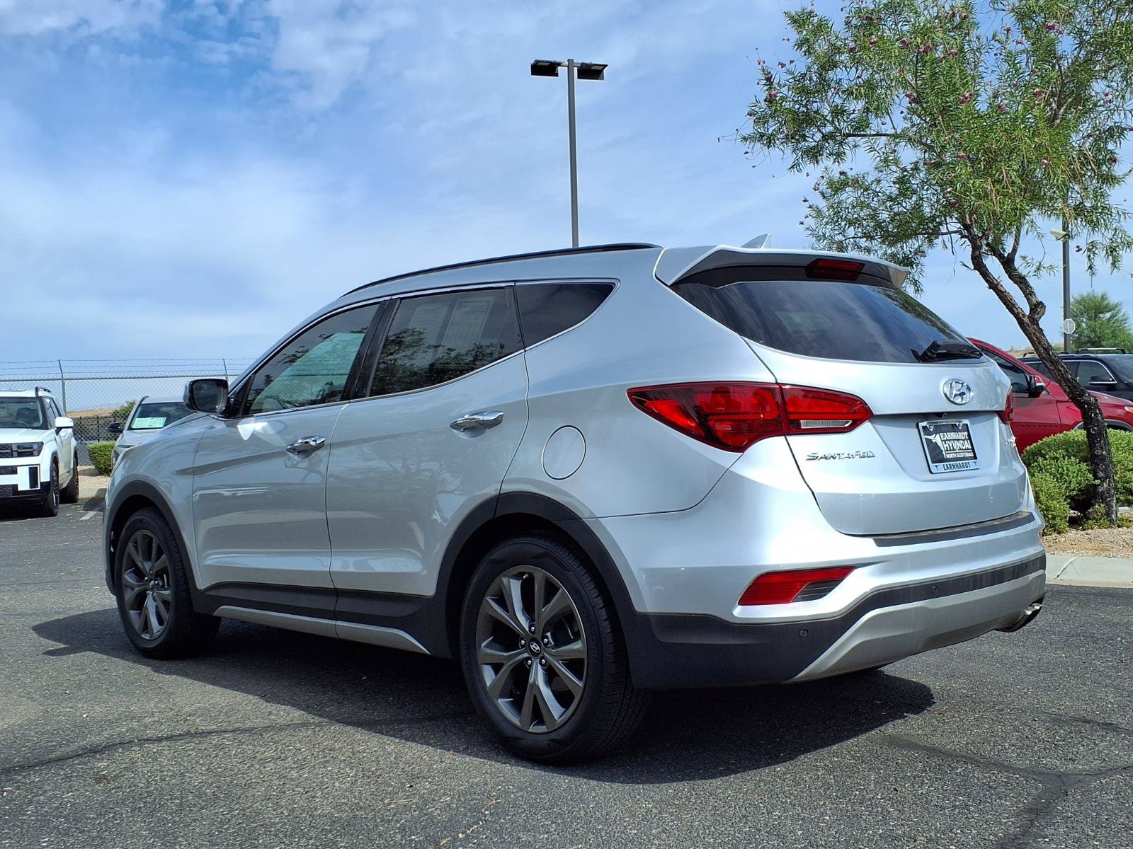 Used 2018 Hyundai Santa Fe Sport FWD image 4