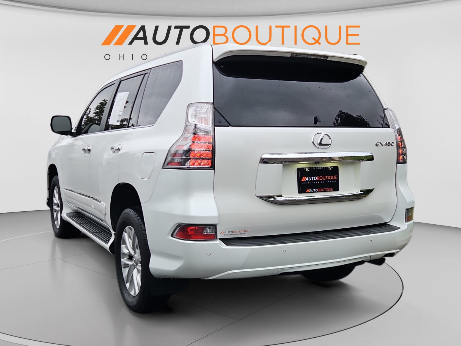 Used 2014 Lexus GX 460 w/ Premium Package AWD/4WD image 3