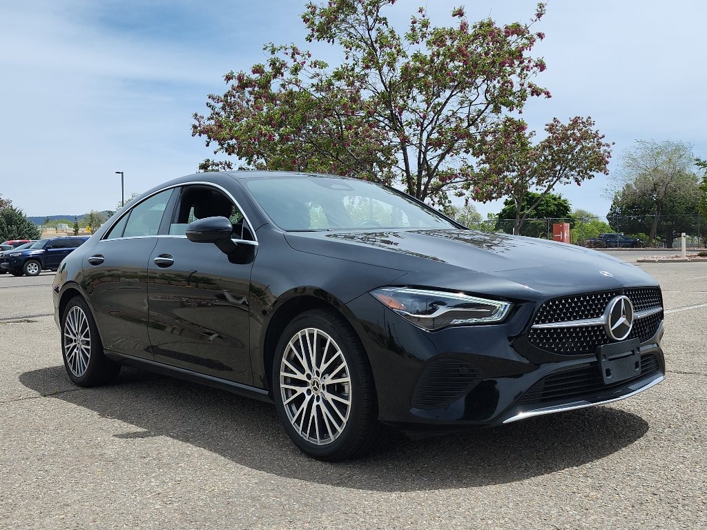 Used 2025 Mercedes-Benz CLA 250 image 3