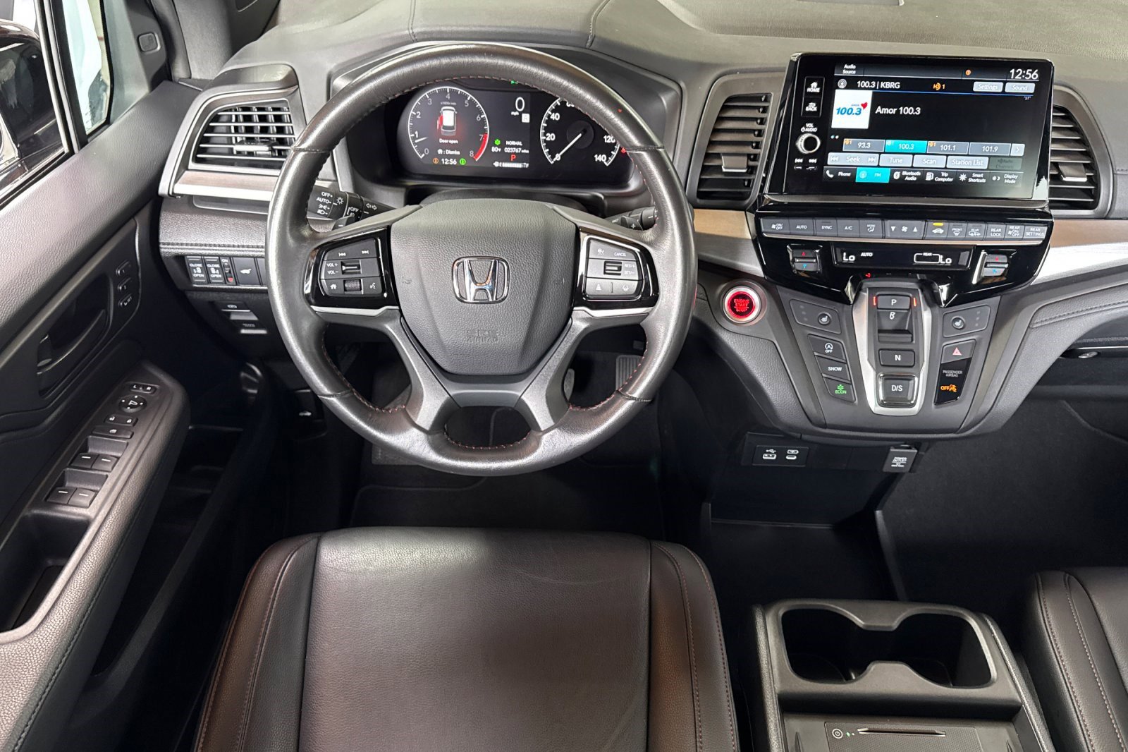 Used 2025 Honda Odyssey Sport-L image 28