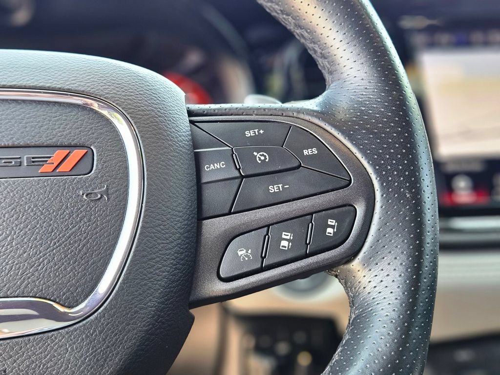 Used 2021 Dodge Durango R/T w/ Tow 'N Go Package AWD/4WD image 30