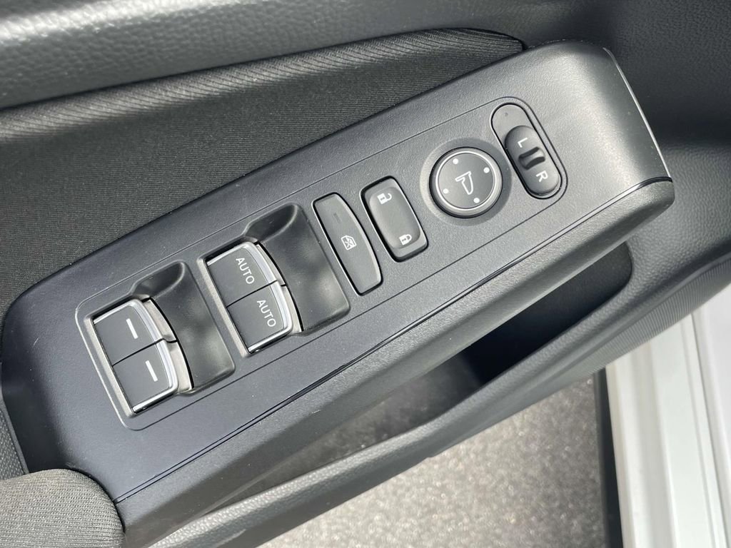 Used 2025 Honda Civic Sport image 18