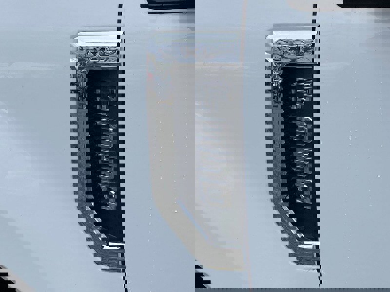 Used 2022 Ford F350 XL w/ Power Equipment Group image 15