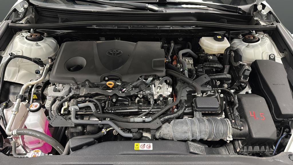 Used 2025 Toyota Camry LE image 27