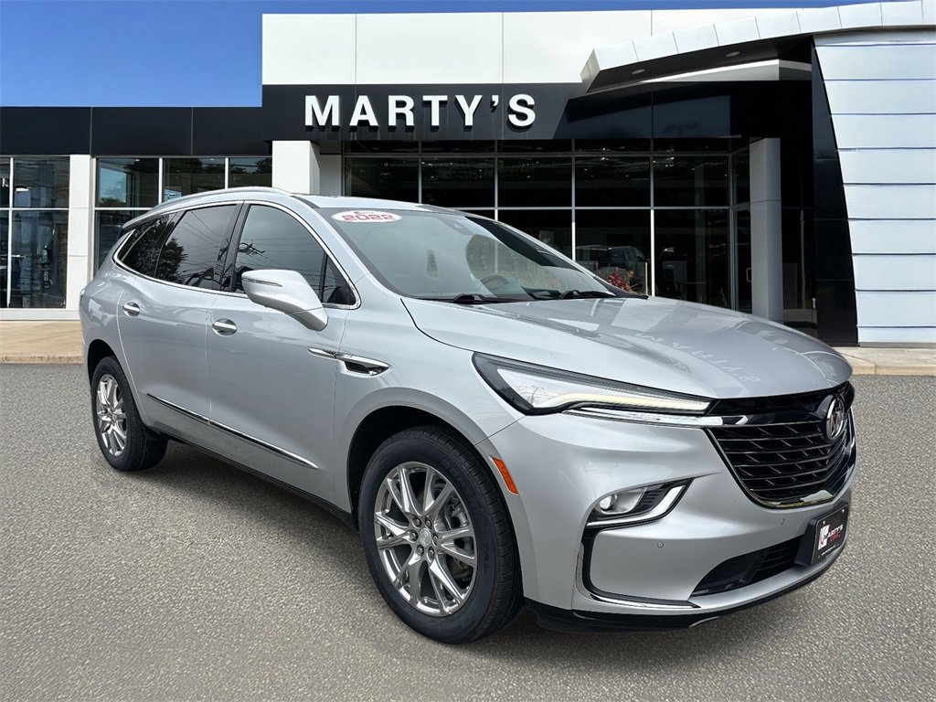 Used 2022 Buick Enclave Essence w/ Experience Buick Package