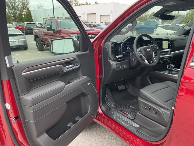 New 2026 Chevrolet Silverado 1500 LTZ w/ LTZ Premium Package image 10