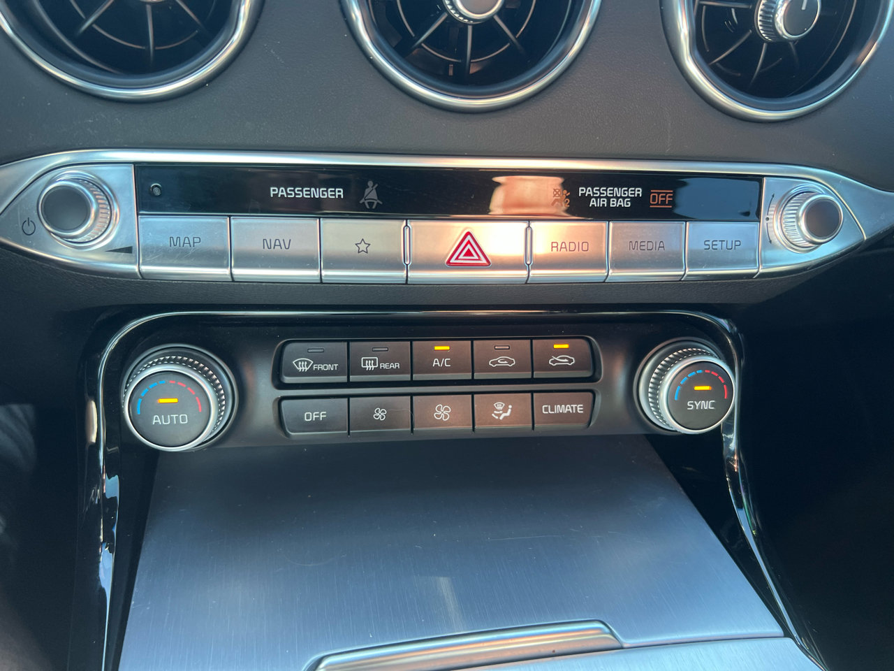 Used 2022 Kia Stinger GT2 image 58