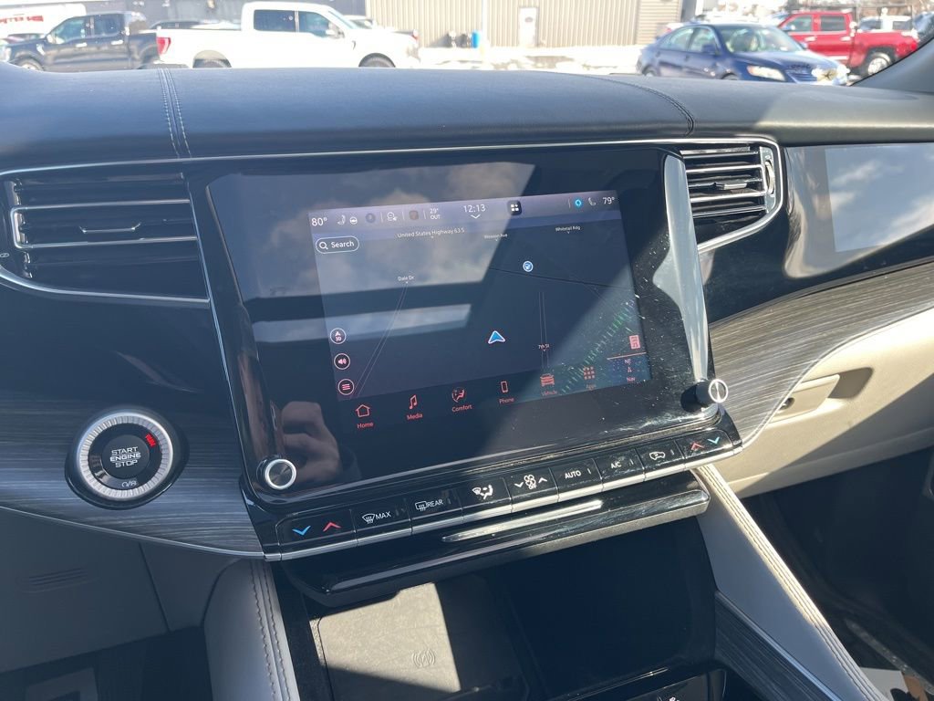 Used 2023 Jeep Wagoneer L Series III w/ Premium Group I image 22