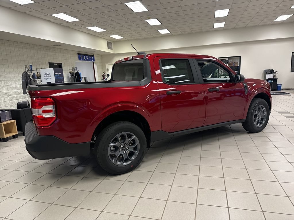 New 2025 Ford Maverick XLT w/ Equipment Group 302A AWD/4WD image 7