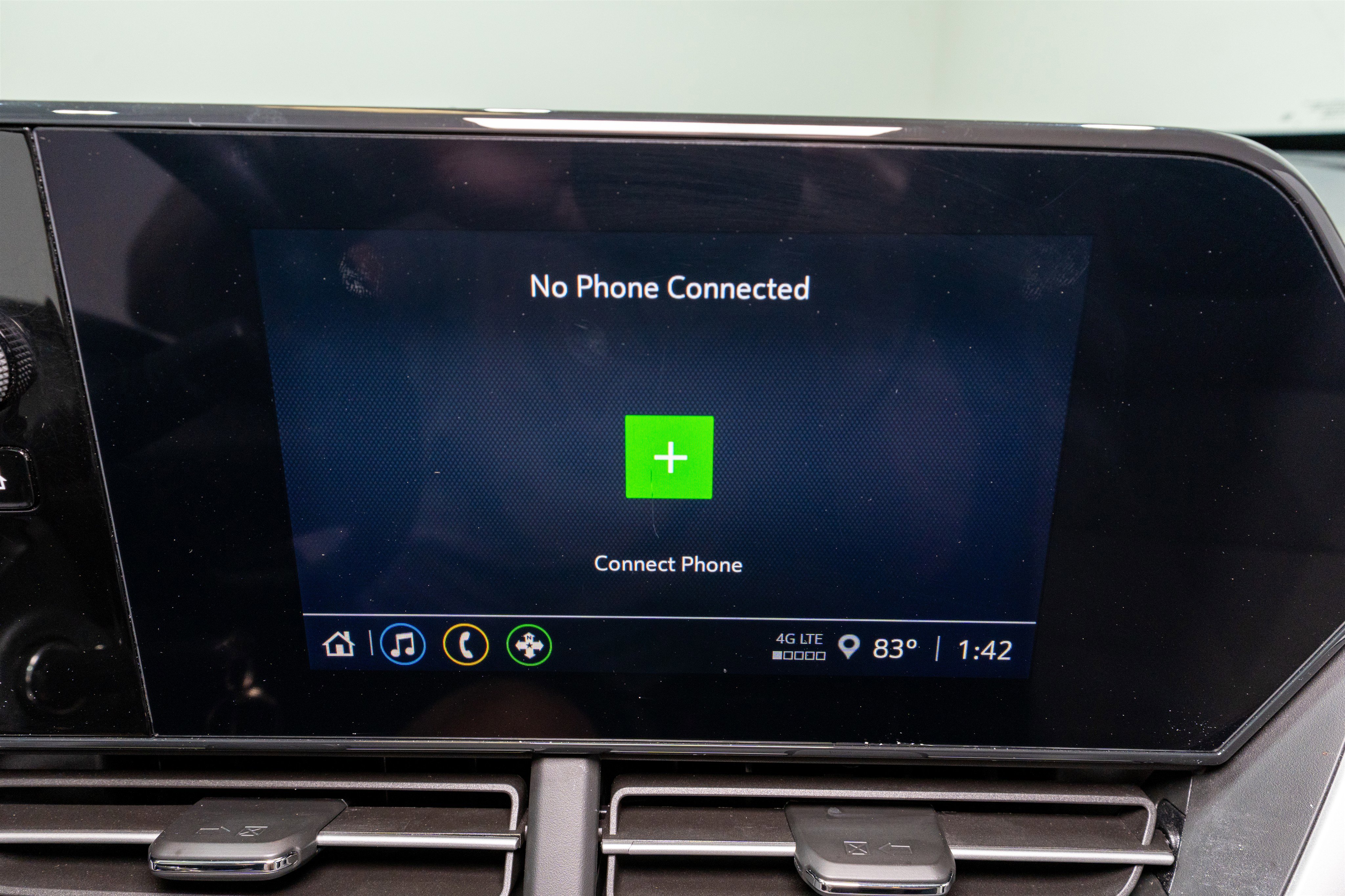 Used 2024 Chevrolet Trax LS image 17