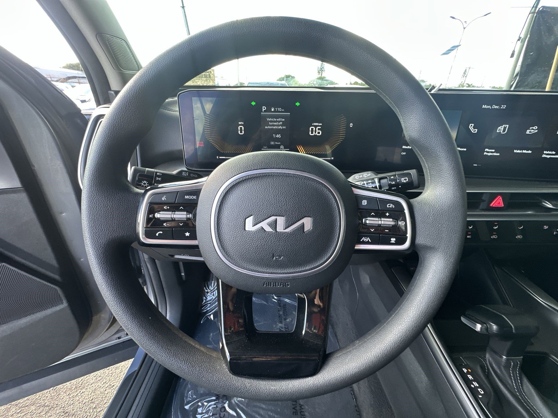 Certified 2024 Kia Sorento LX image 11