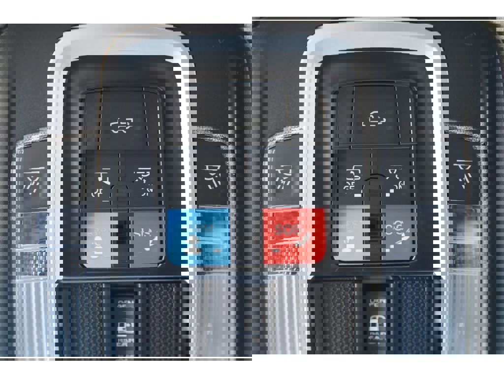 Used 2024 RAM 2500 Laramie image 29