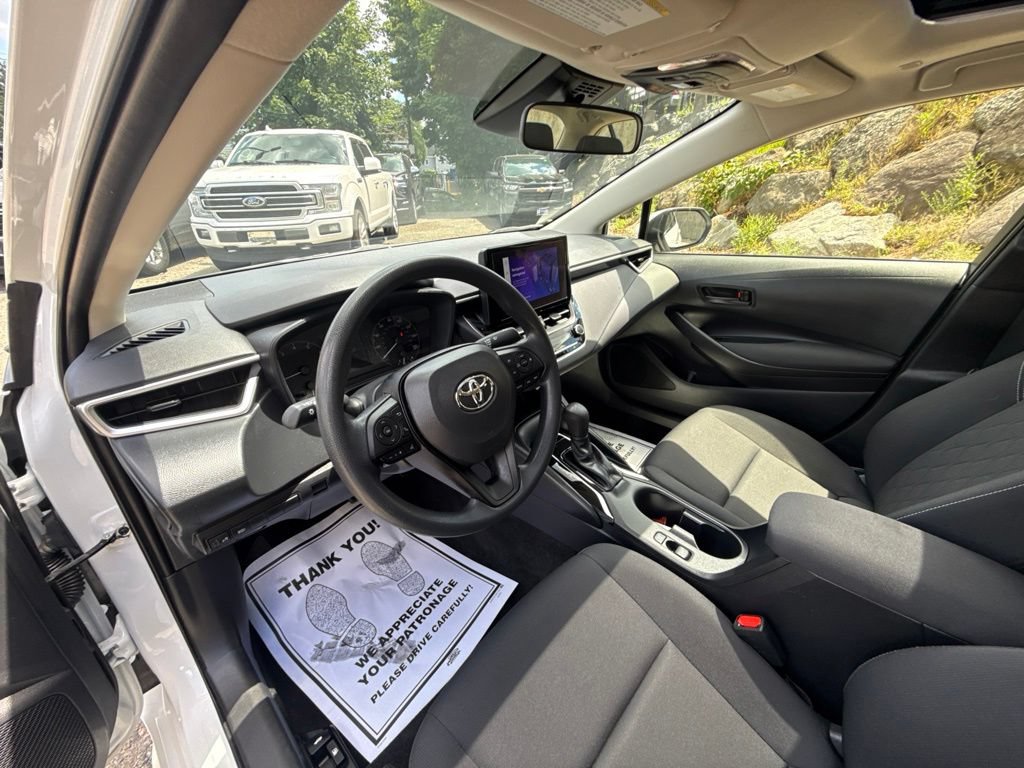 Used 2023 Toyota Corolla LE w/ LE Premium Package FWD image 16