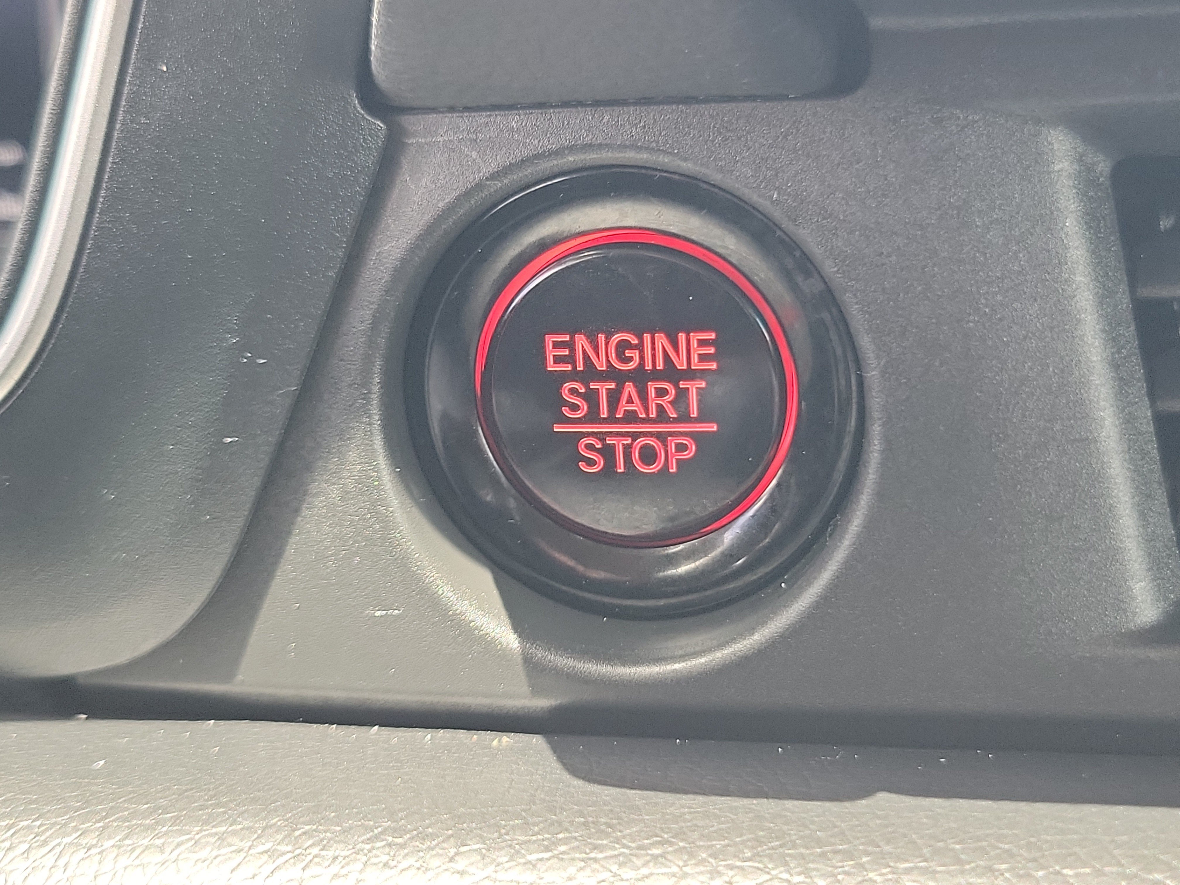 Used 2024 Honda Pilot Elite image 34