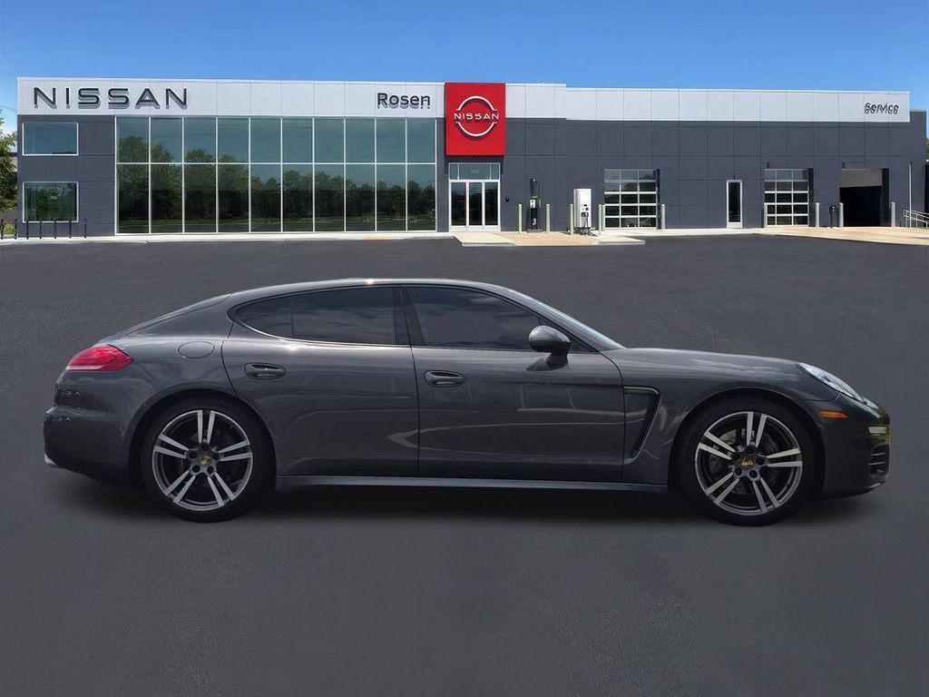 Used 2015 Porsche Panamera 4 AWD/4WD image 2