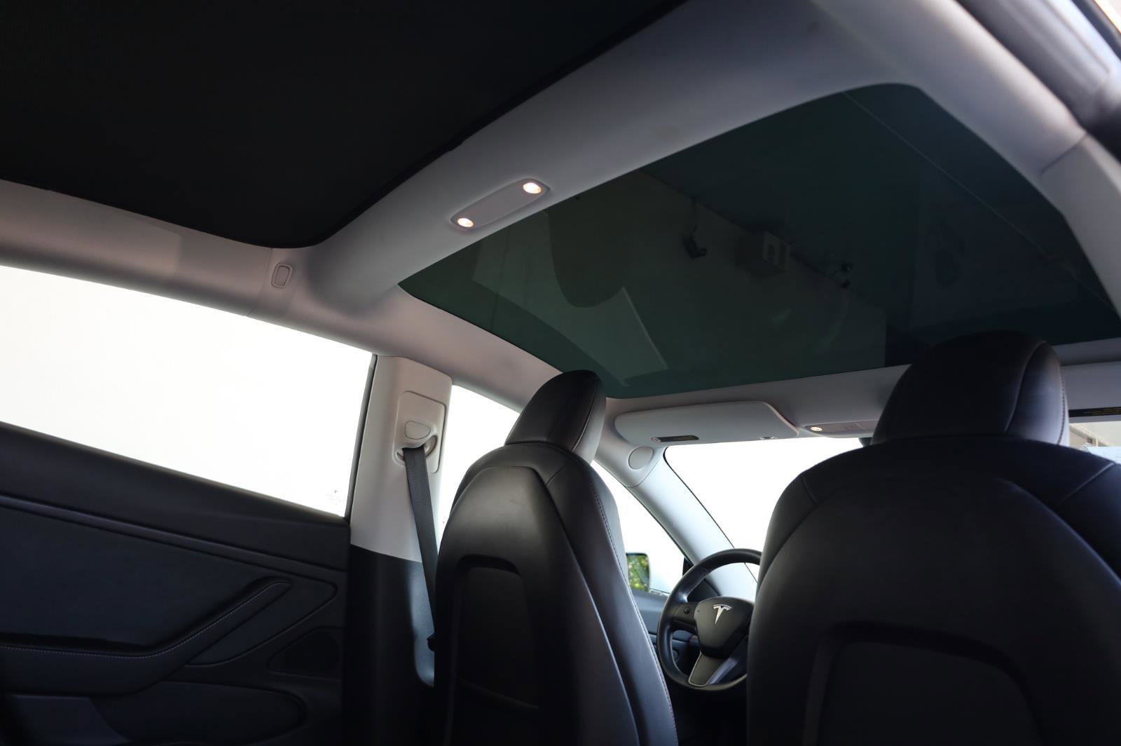 Used 2018 Tesla Model 3 Mid Range RWD image 26