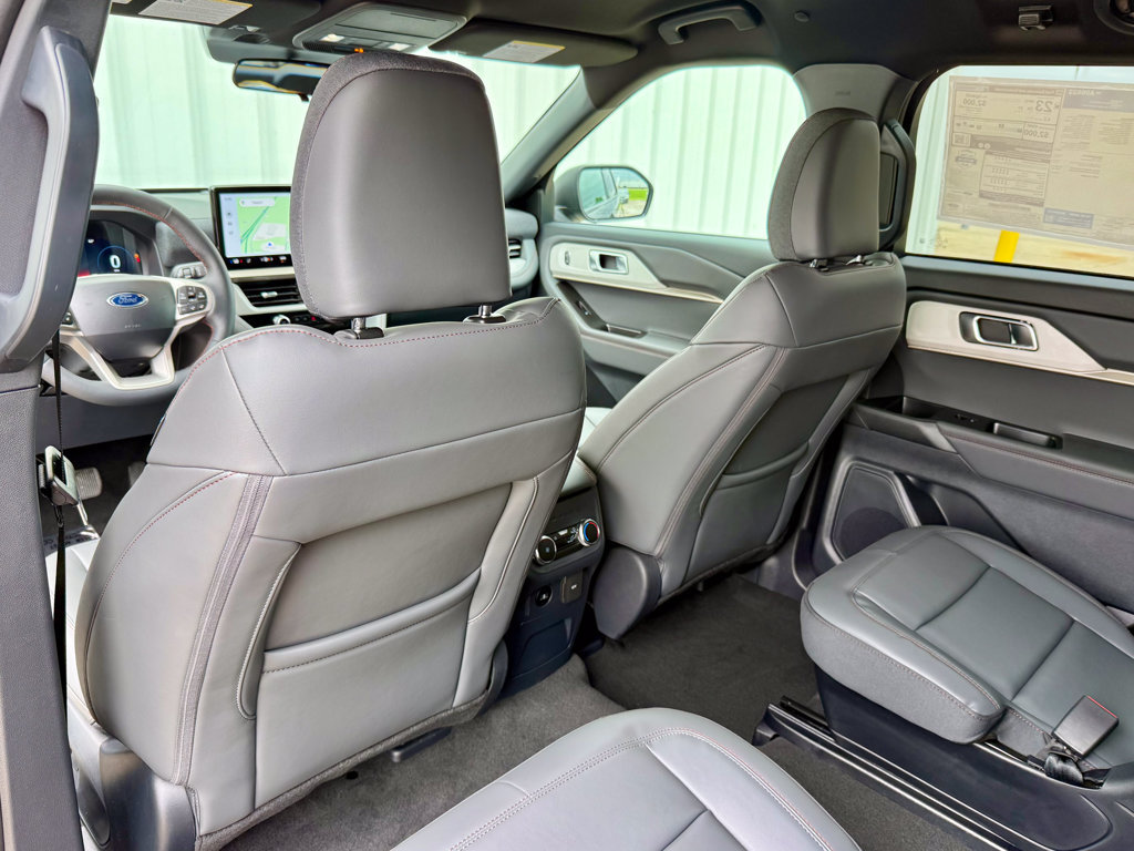 New 2027 Ford Explorer Active w/ Active Comfort Package AWD/4WD image 14