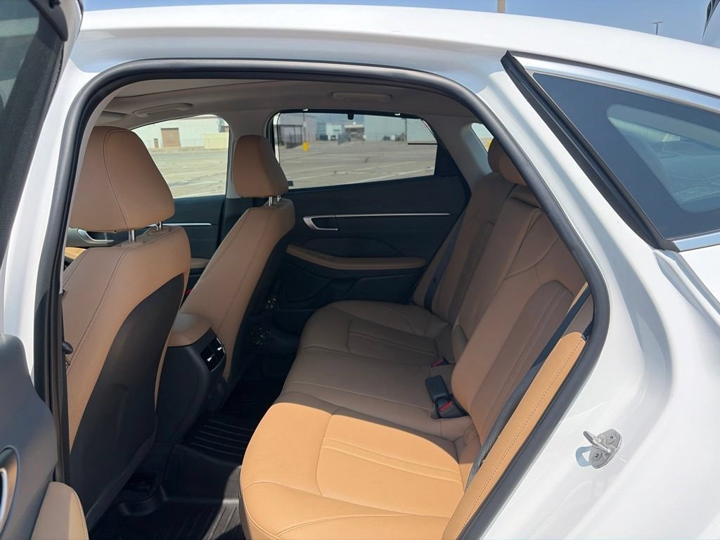 Used 2025 Hyundai Sonata Limited FWD image 28