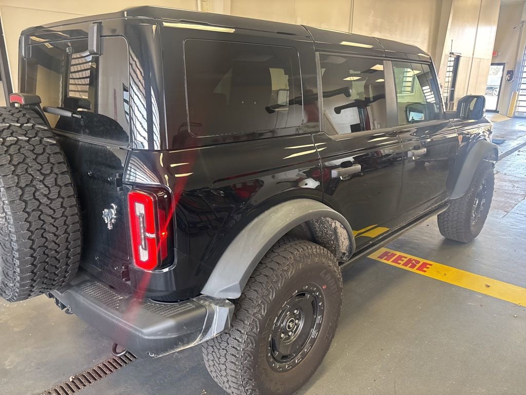 Used 2025 Ford Bronco Badlands image 4