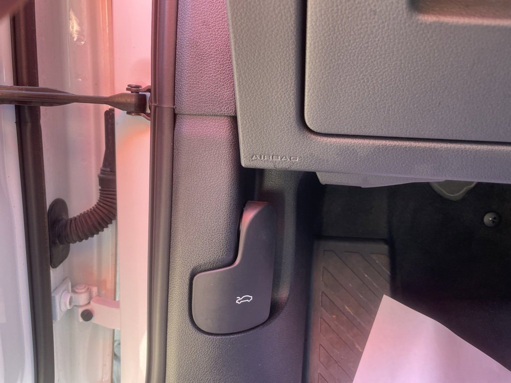 Used 2025 Audi Q3 2.0T Premium image 19