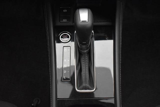 Certified 2024 Nissan Kicks SV FWD image 24