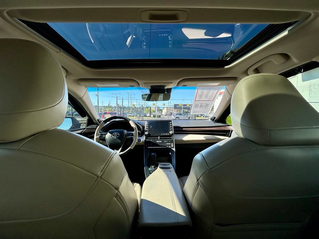 Certified 2019 Toyota Avalon Limited w/ Advanced Safety Package FWD image 19