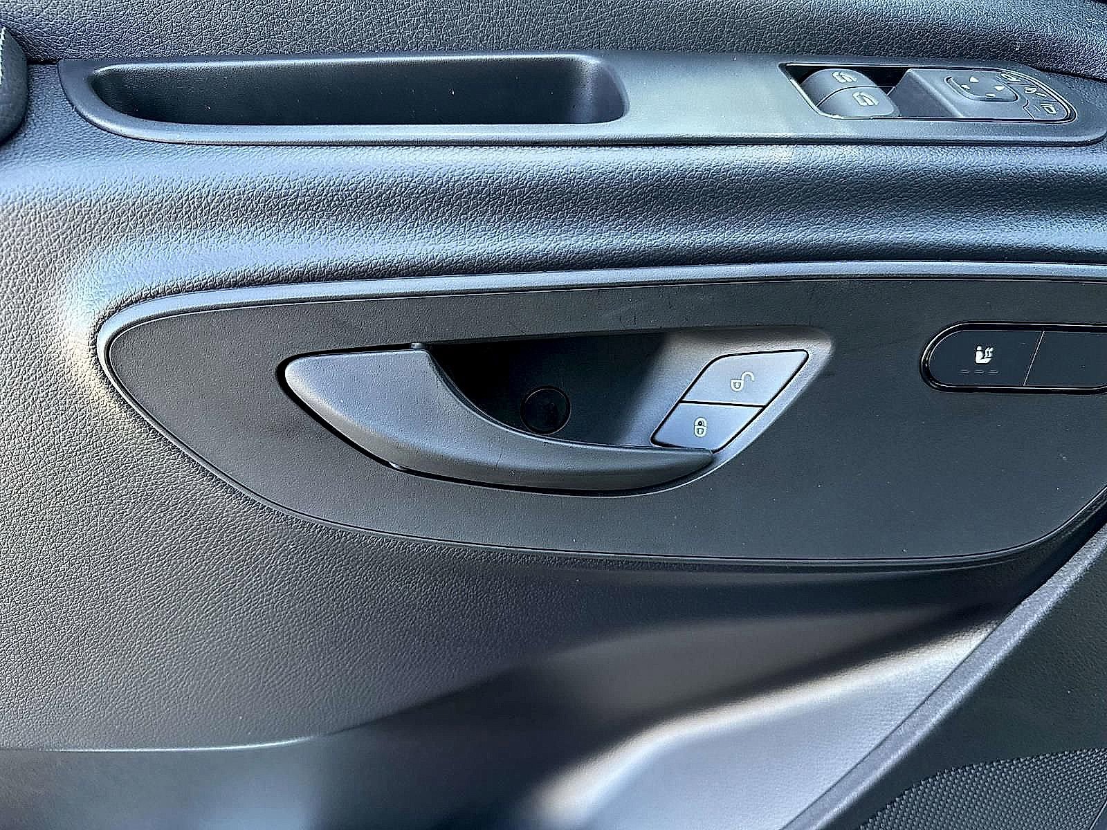 New 2025 Mercedes-Benz Sprinter 2500 image 12