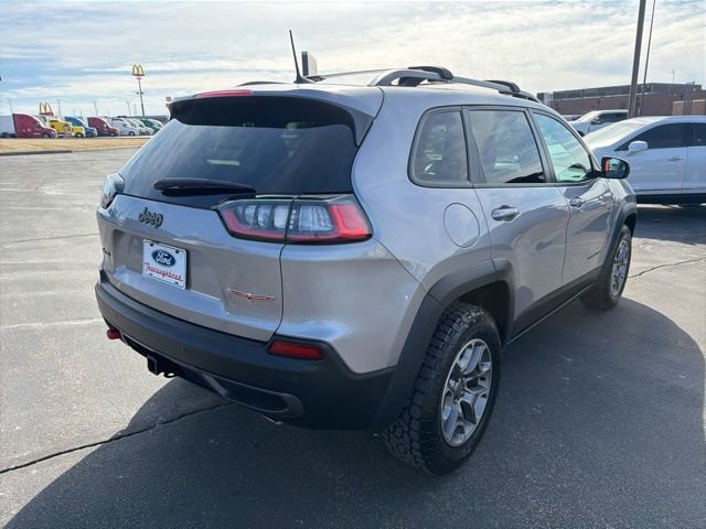 Used 2021 Jeep Cherokee Trailhawk image 5